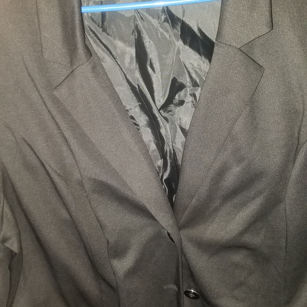 Avenue Blazer